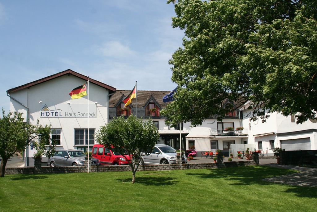 Hotel Haus Sonneck Кельберг Экстерьер фото
